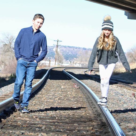 Meet your Posher, Tara - Picture 1 of 1